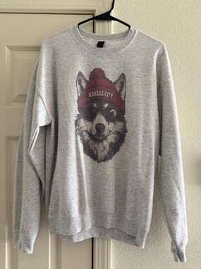 Kansas City Wolf Graphic sweatshirt